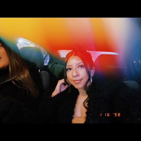 Meet your Posher, Wendy - Picture 1 of 1